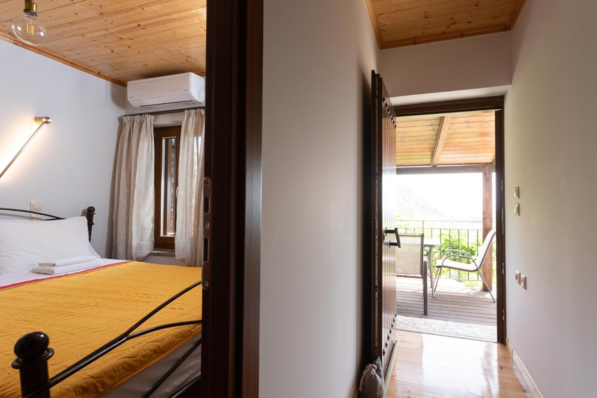 To Spiti Sto Castro Lägenhet Nafpaktos Exteriör bild